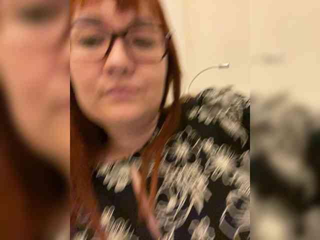 Модель: MissFoxxx