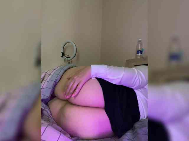 QueenFoxyLisa webcam