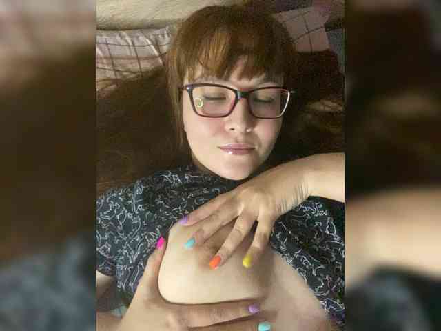 QueenFoxyLiza webcam