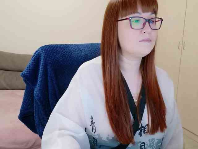 QueenFoxyLiza webcam