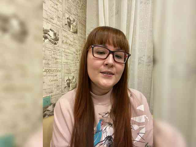 QueenFoxyLiza webcam