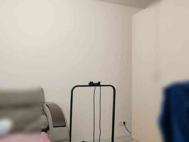 QueenFoxyLiza webcam