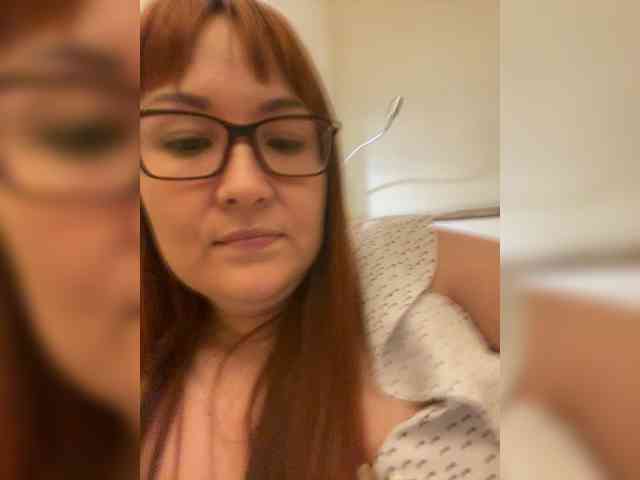 amateur nude webcam Fox-Lisa