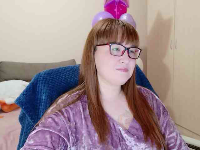 QueenFoxyLisa webcam