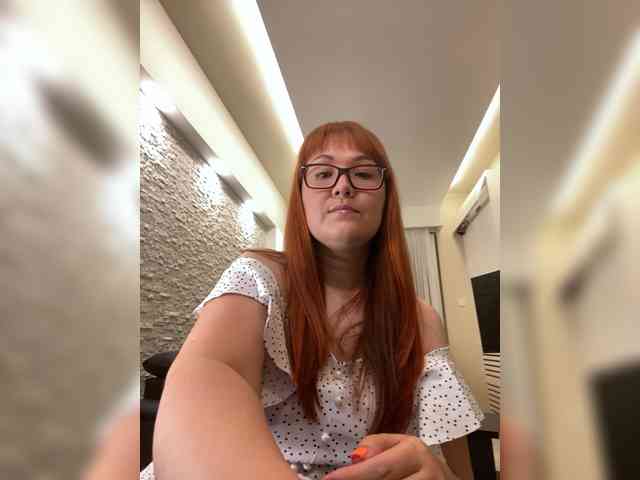 QueenFoxyLisa webcam