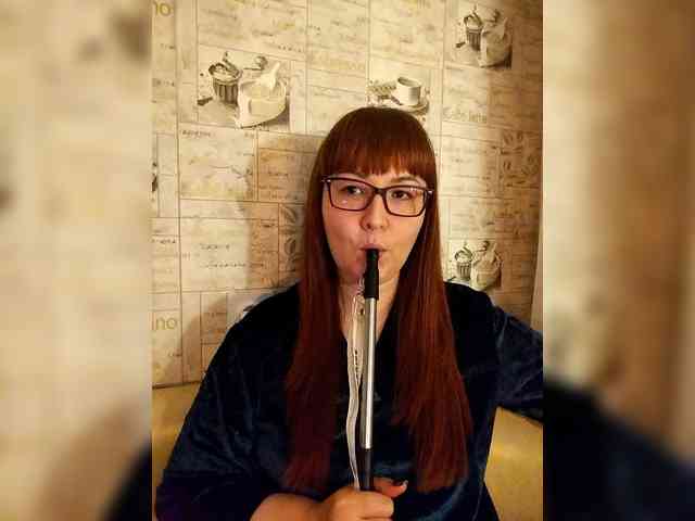 QueenFoxyLiza webcam