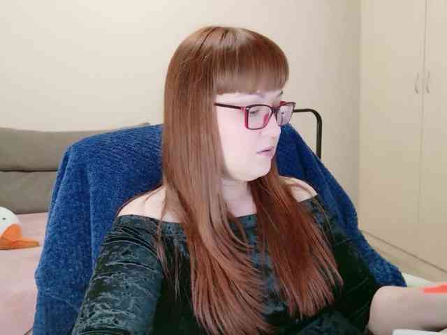 QueenFoxyLiza webcam