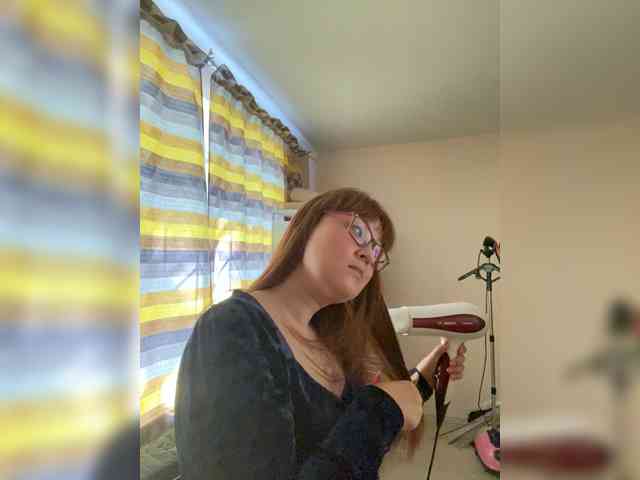 QueenFoxyLisa webcam