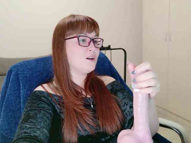 QueenFoxyLiza webcam