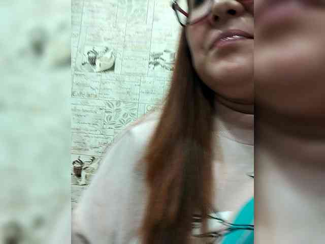 QueenFoxyLiza webcam