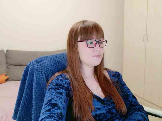 QueenFoxyLisa webcam
