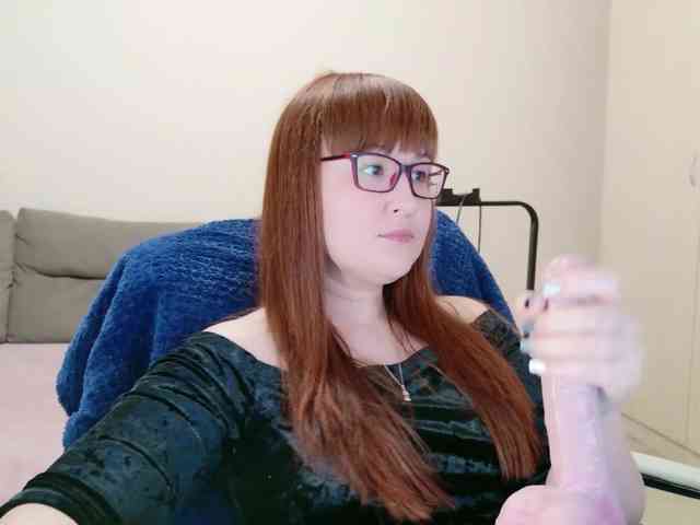 QueenFoxyLiza webcam