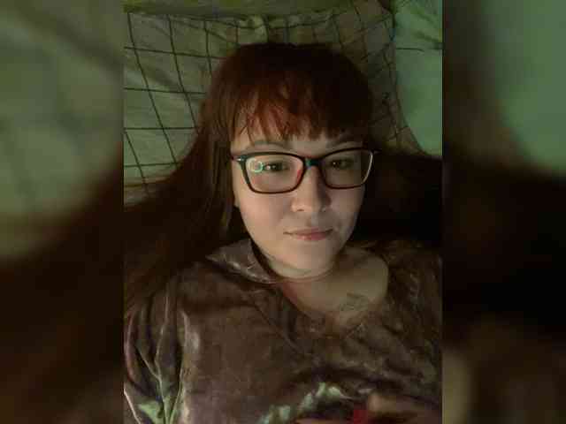 QueenFoxyLiza webcam