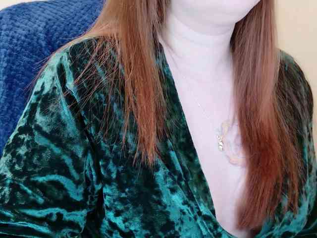 QueenFoxyLiza webcam