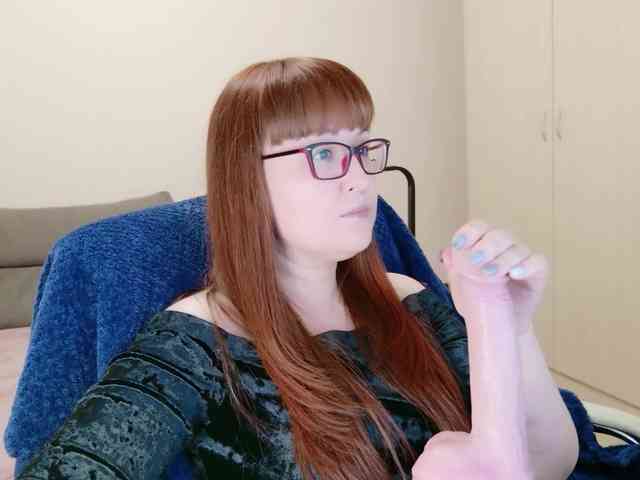 QueenFoxyLiza webcam