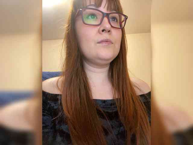 QueenFoxyLiza webcam