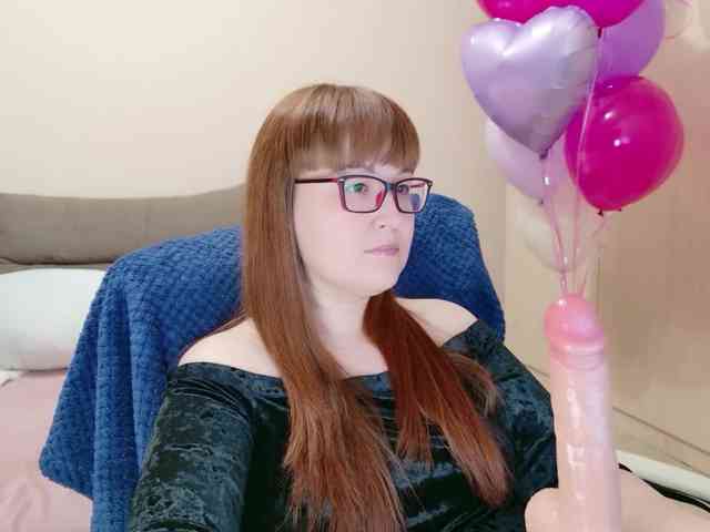 QueenFoxyLiza webcam