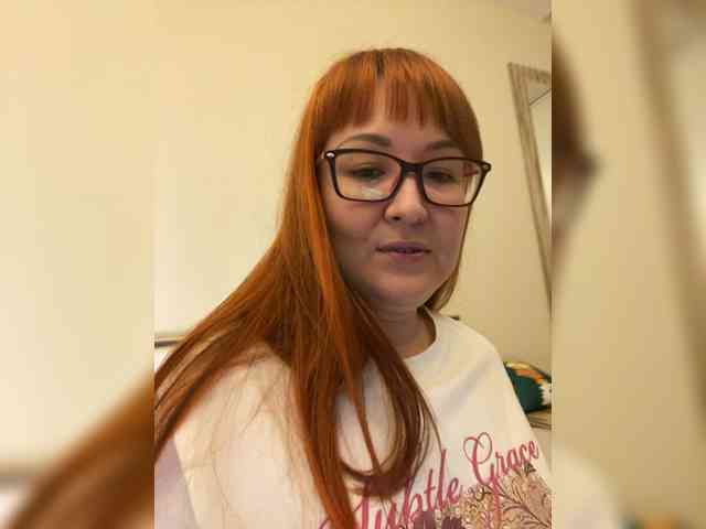 Модель: QueenFoxyLisa
