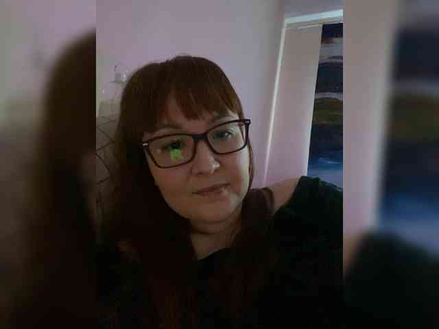 QueenFoxyLiza webcam