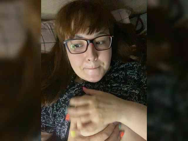 QueenFoxyLiza webcam