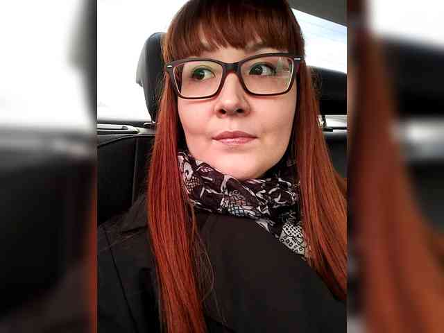 QueenFoxyLiza webcam