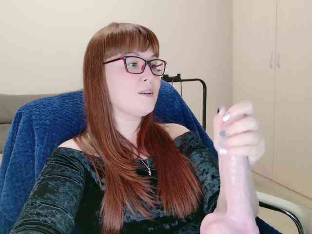 QueenFoxyLiza webcam