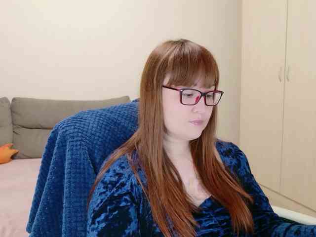 QueenFoxyLisa webcam