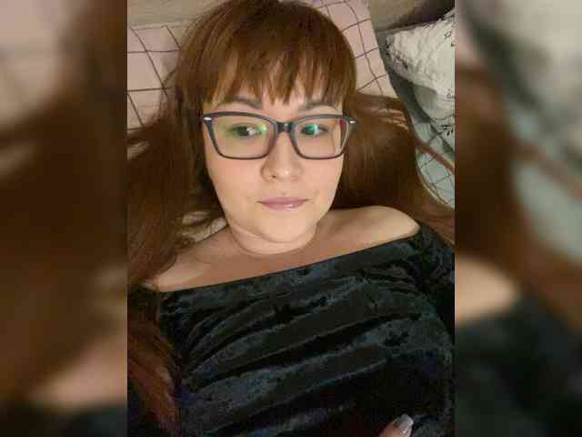 QueenFoxyLiza webcam