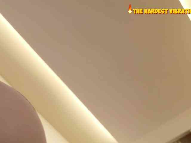 MissFoxxx webcam