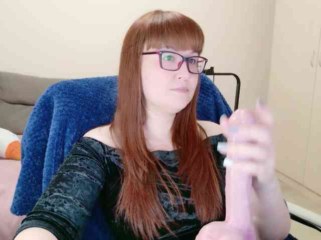 QueenFoxyLiza webcam