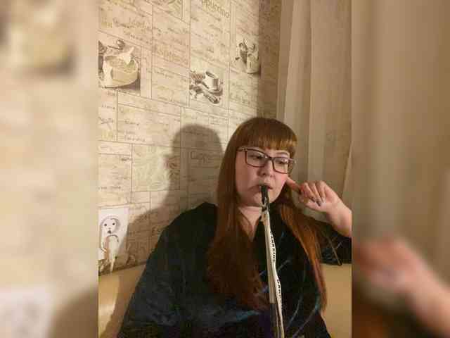 QueenFoxyLiza webcam