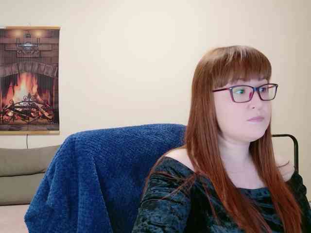 QueenFoxyLiza webcam