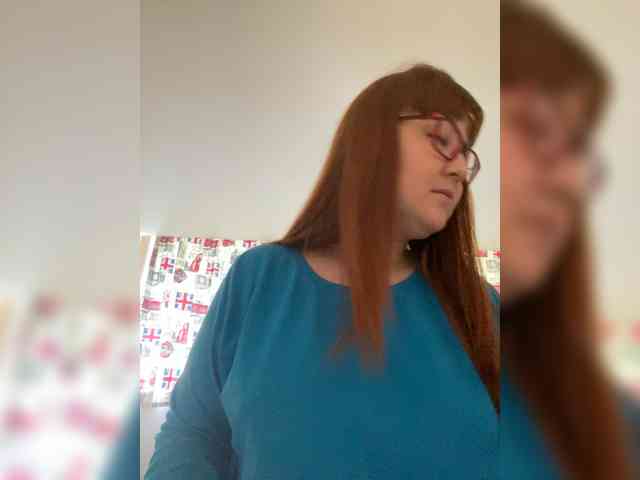 QueenFoxyLisa webcam