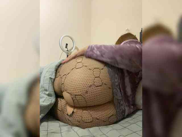 QueenFoxyLisa webcam