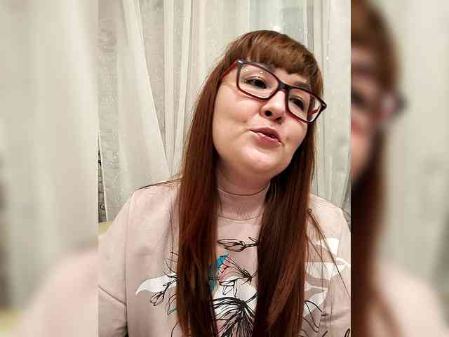 QueenFoxyLiza webcam