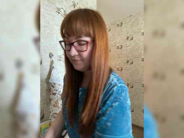 Модель: QueenFoxyLisa