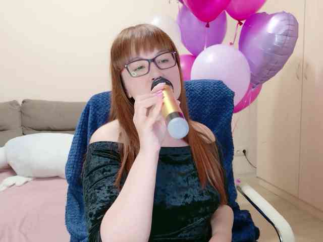 QueenFoxyLiza webcam