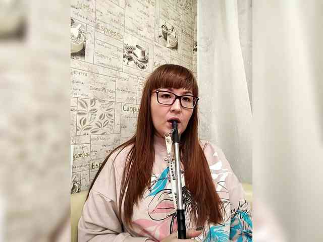 QueenFoxyLiza webcam