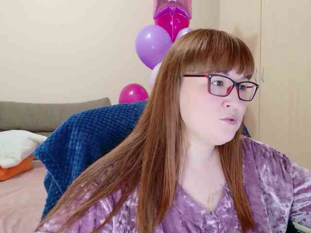 QueenFoxyLisa webcam