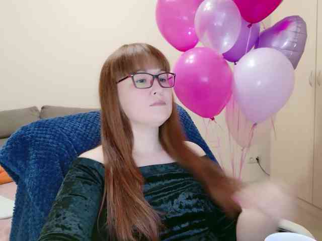 QueenFoxyLiza webcam