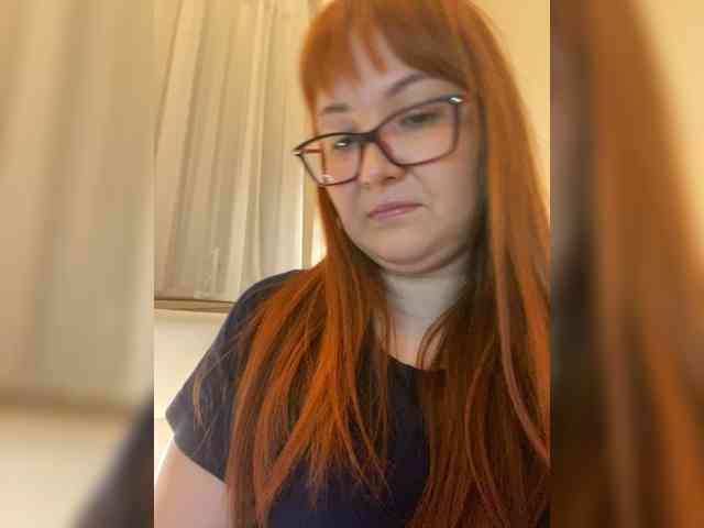 QueenFoxyLisa webcam