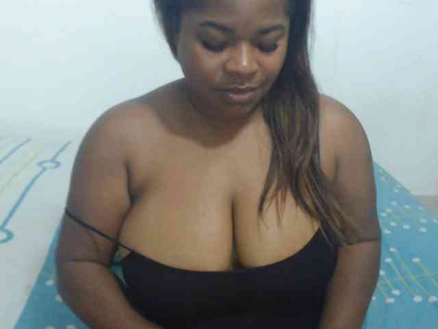 shirlyhotxx webcam