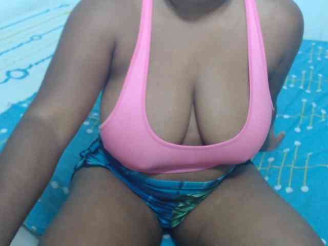 shirlyhotxx webcam