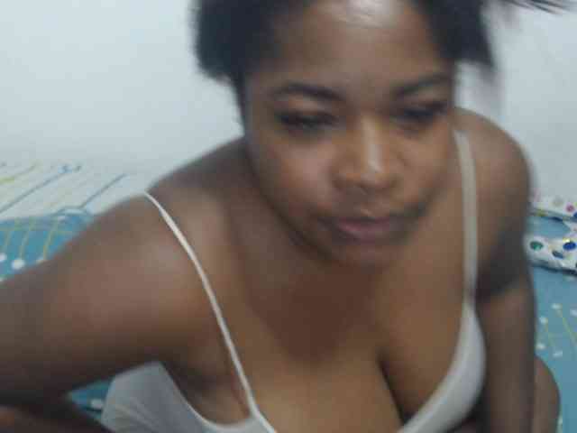 shirlyhotxx webcam