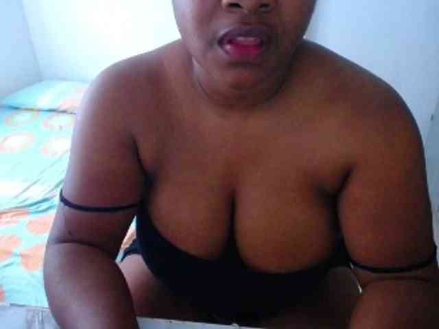 shirlyhotxx webcam