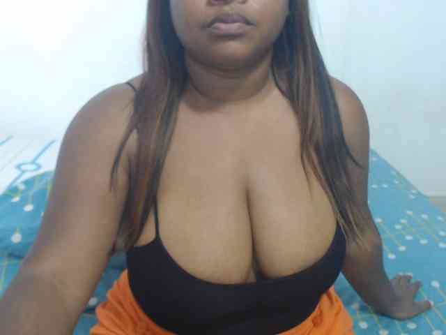 shirlyhotxx webcam