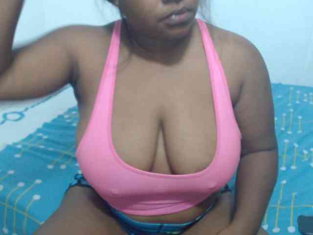 shirlyhotxx webcam