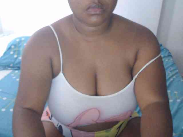 shirlyhotxx webcam