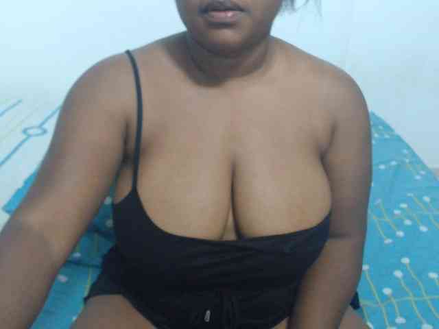 shirlyhotxx webcam