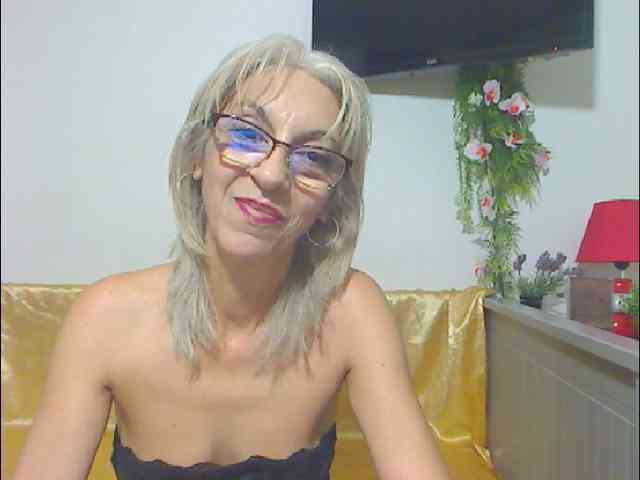siminafoxx4u webcam